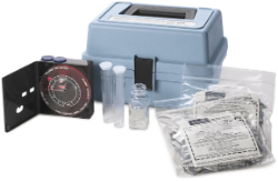 [COLORIMETREMANUEL] Hach CN-70 Manuelle Kolorimeter met Etui. Freies en Gesamtchloor.